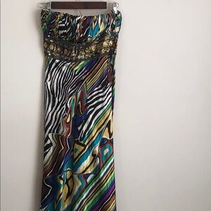 Woman’s rare Cache Strapless Multicolor Beaded Maxi Dress